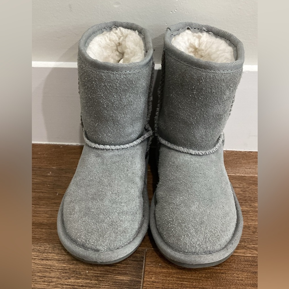 Koolaburra by Ugg Cozy Gray Kids Boots